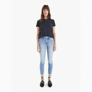 Mother High Waisted Looker Ankle Fray Size 26 B2023